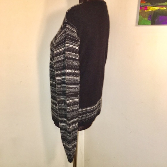 HP 🤩 TALBOTS Embellished Cashmere Blend Cardigan - Picture 3 of 4